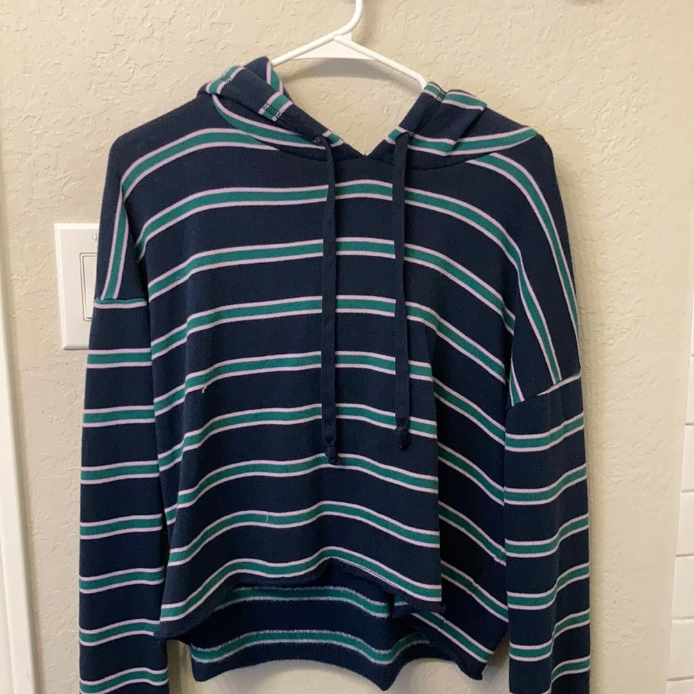 striped cropped hoodie